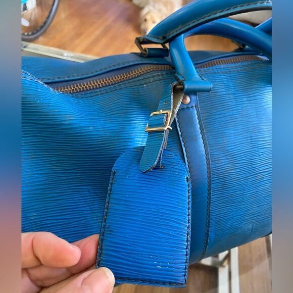 Louis Vuitton 1995 “Keepall 50” travel duffle. Toledo blue Epi. One owner - Picture 9 of 16